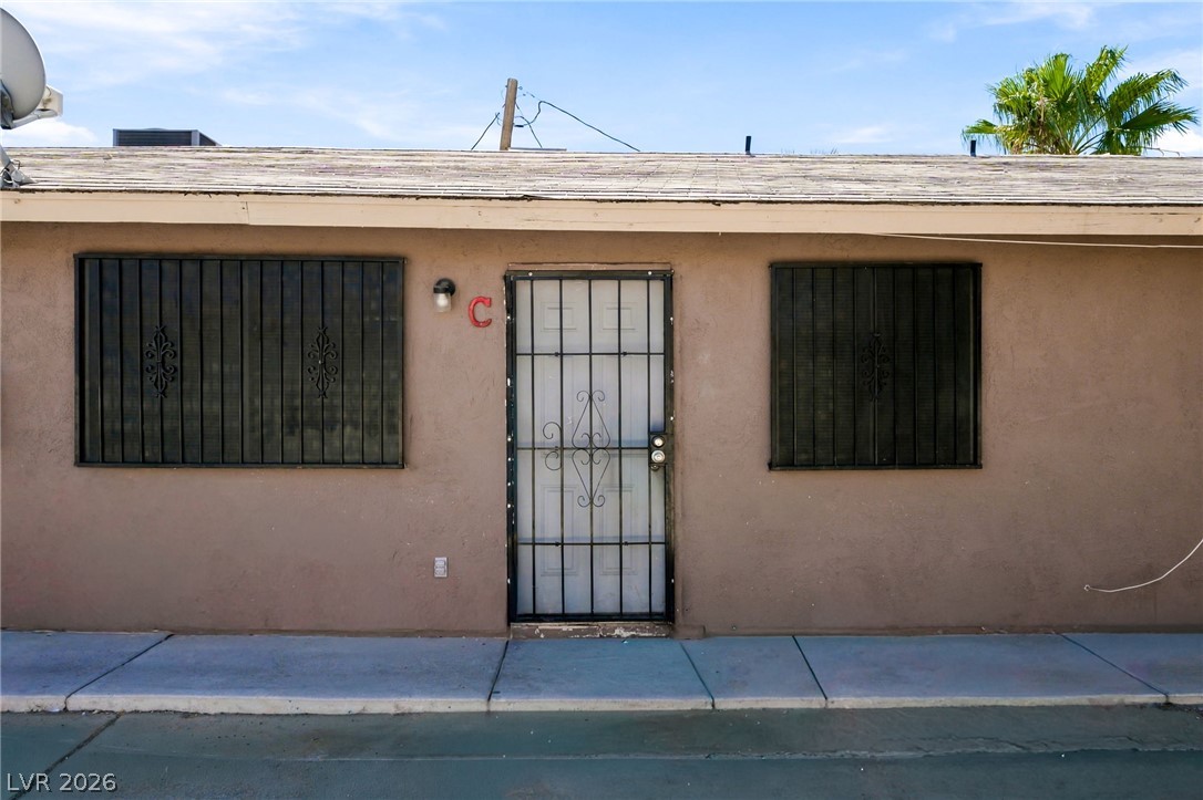 2553 Ellis Street Property Photo 1