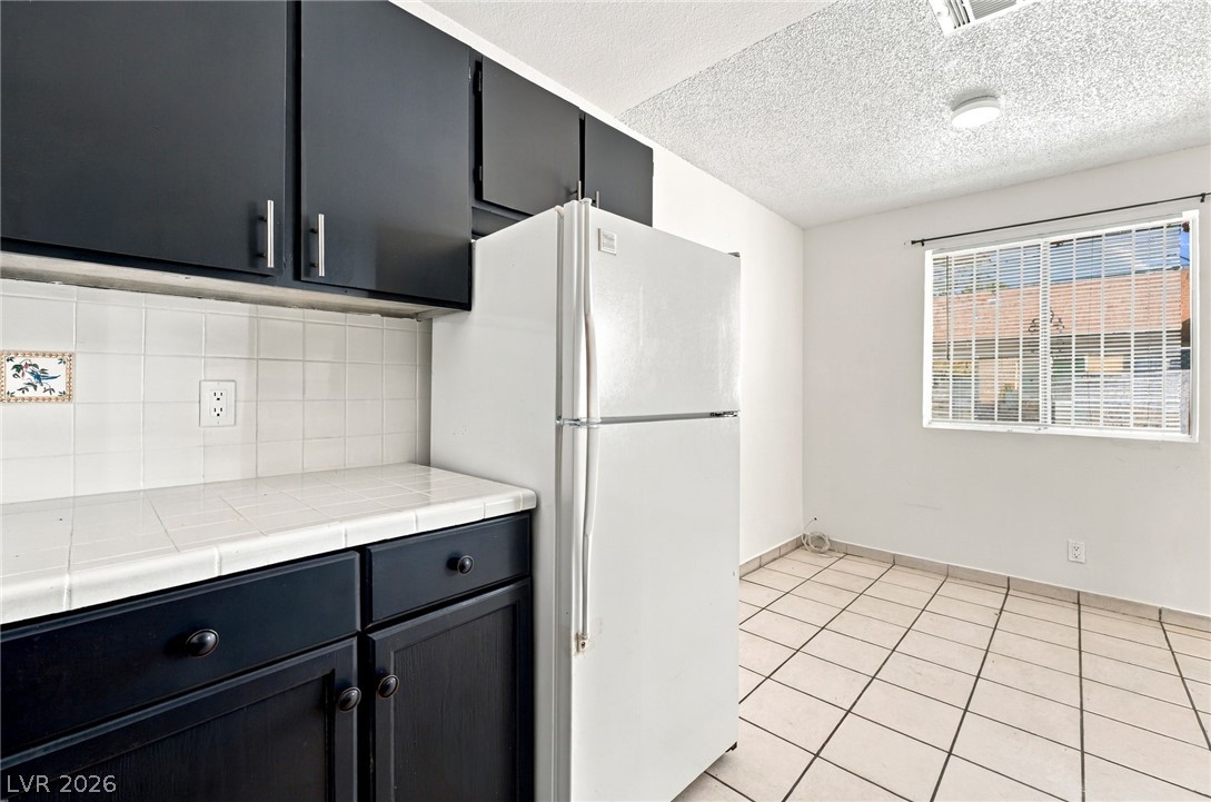 2553 Ellis Street Property Photo 7