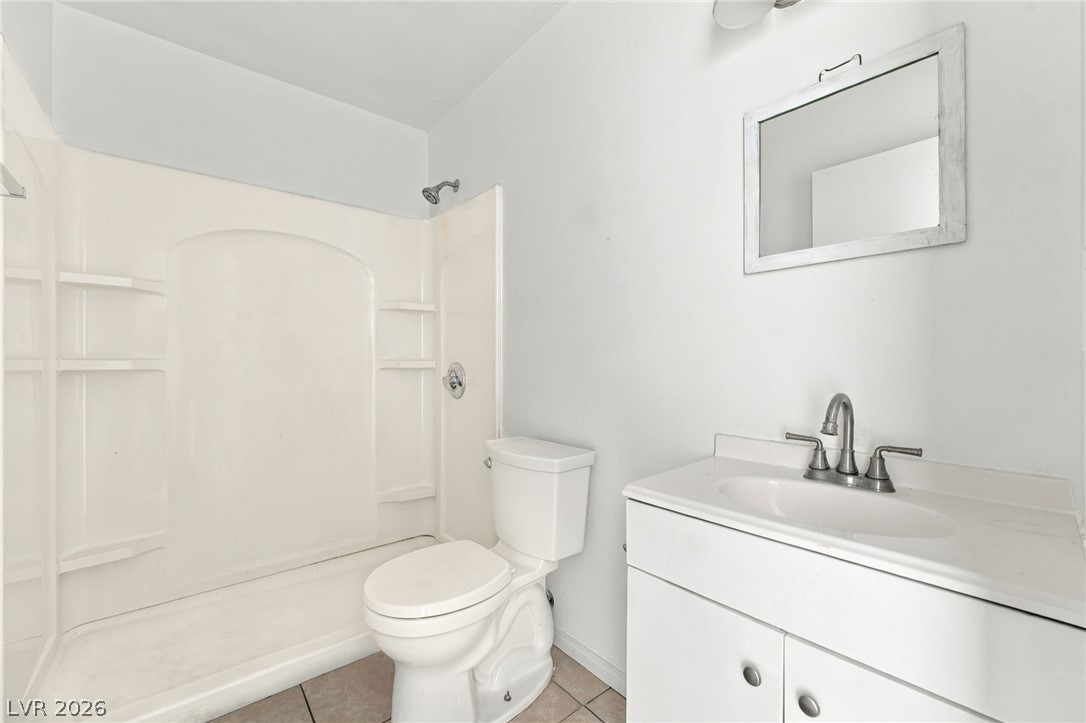 2553 Ellis Street Property Photo 9