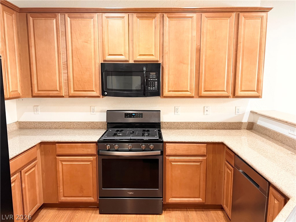 4516 Camille Flora Court Property Photo 5