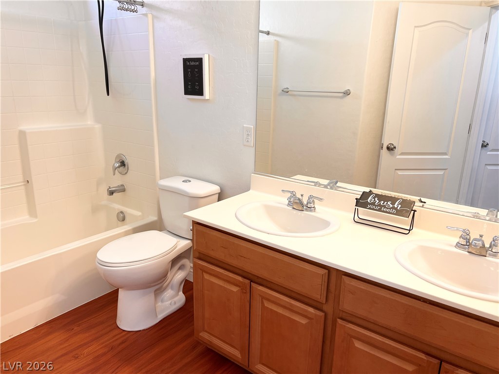 4516 Camille Flora Court Property Photo 25