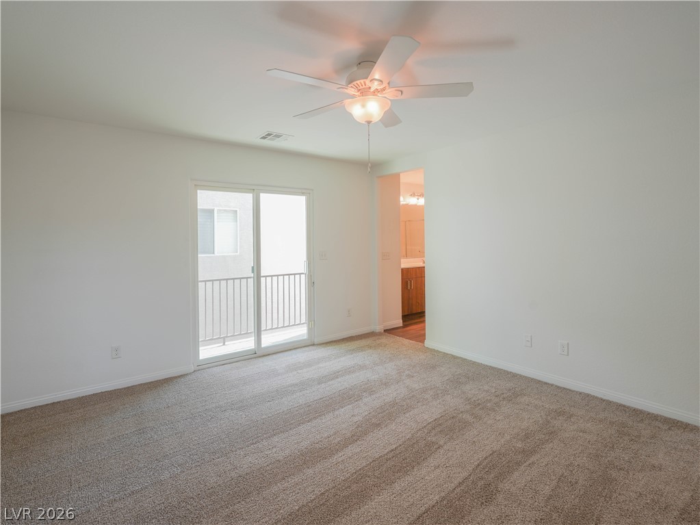 10623 Seasonable Drive Property Photo 16
