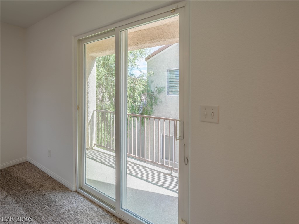 10623 Seasonable Drive Property Photo 17