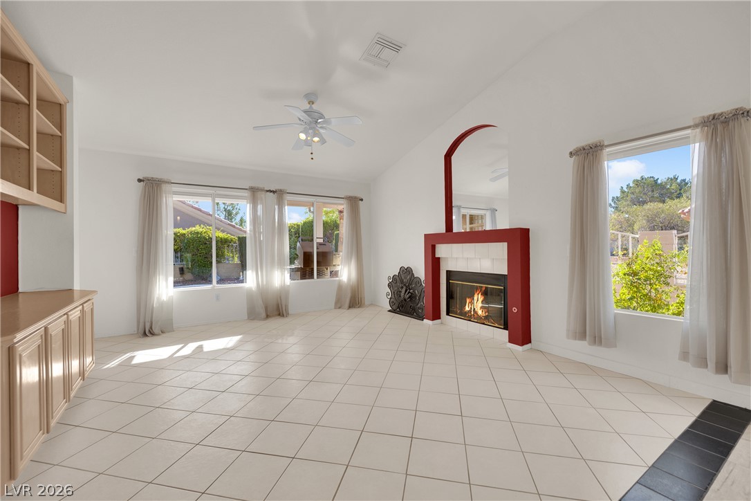 2808 Tumble Creek Court Property Photo 6