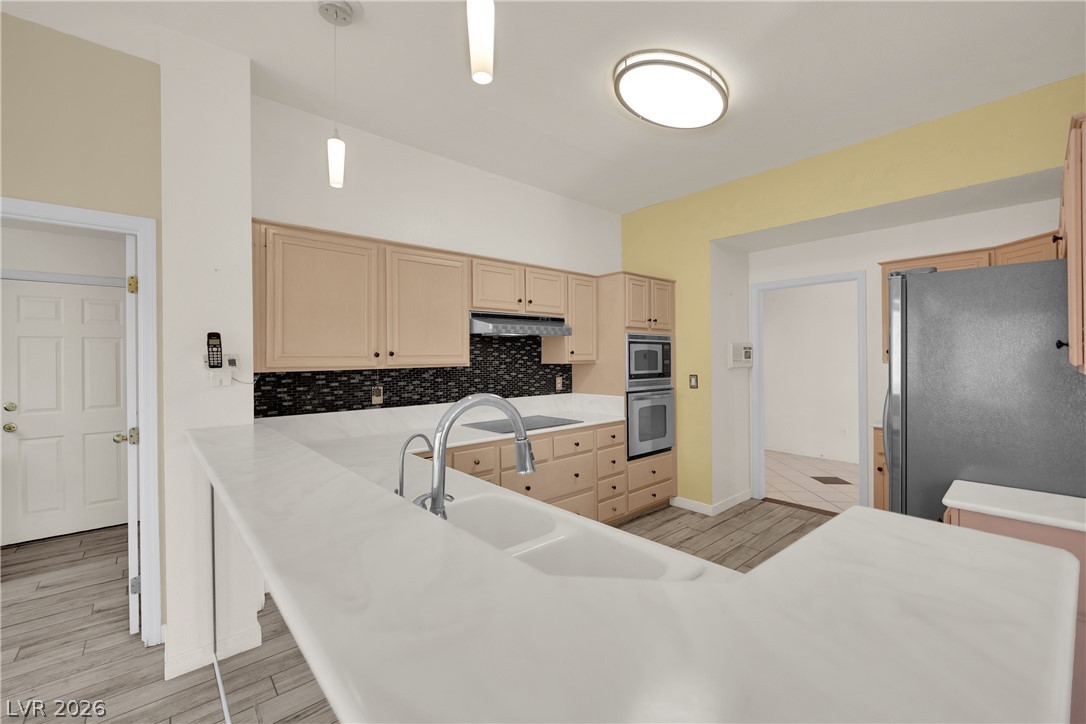 2808 Tumble Creek Court Property Photo 38