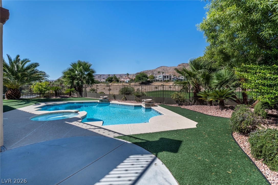 2837 Turtle Head Peak Drive Property Photo 35