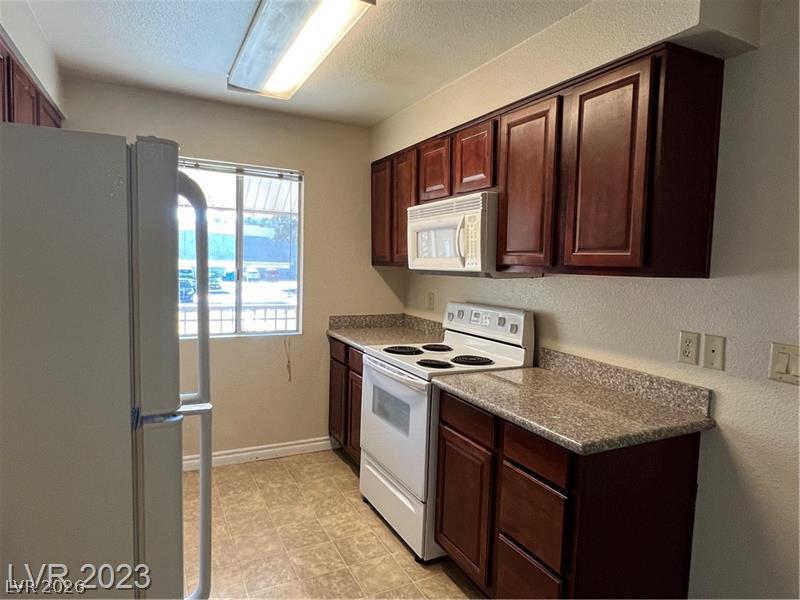 5295 Indian River Drive 302 Property Photo 1