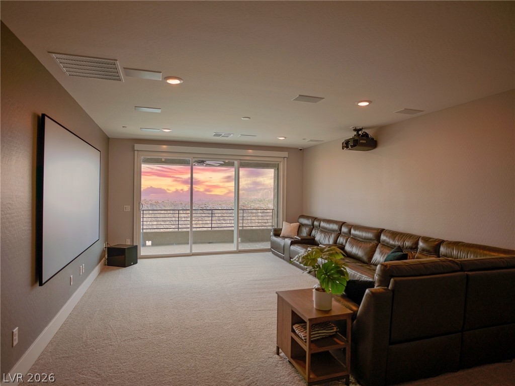 270 Shaded Canyon Drive Property Photo 16