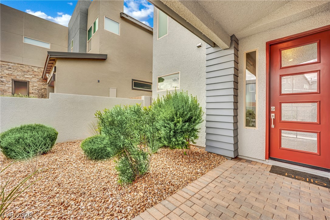 2629 Adesso Place Property Photo 6