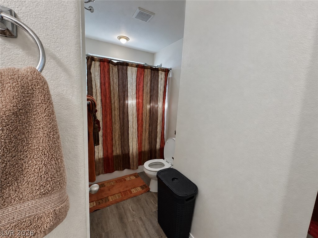 7546 Dobroyd Drive Property Photo 17