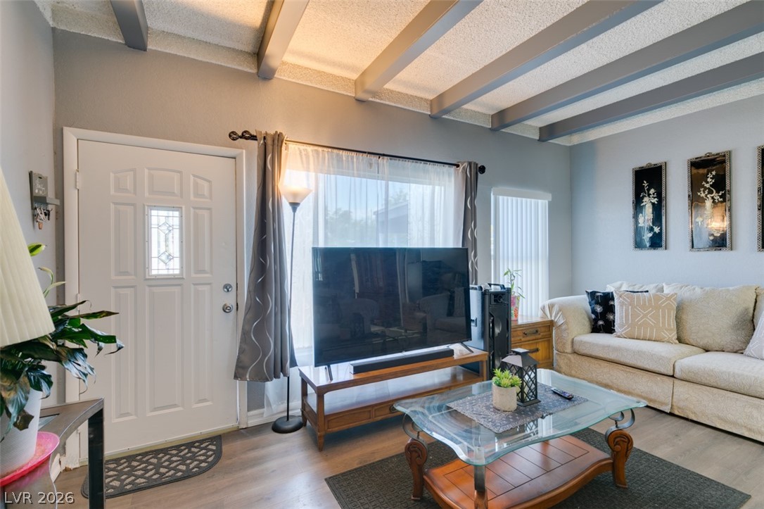 1325 Ardmore Street Property Photo 7
