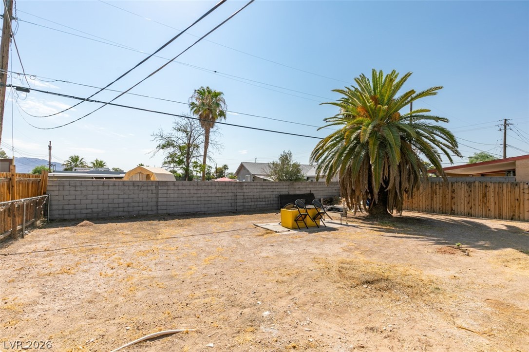 1325 Ardmore Street Property Photo 37