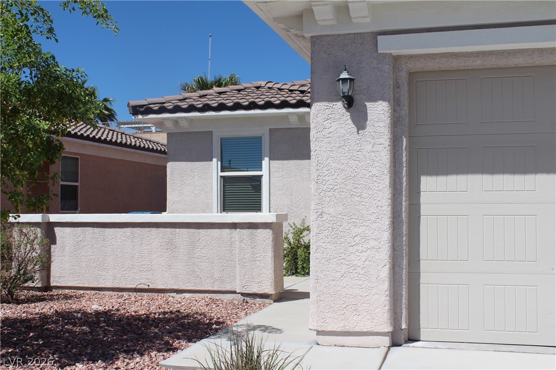 2146 Dillons Cove Drive Property Photo 3