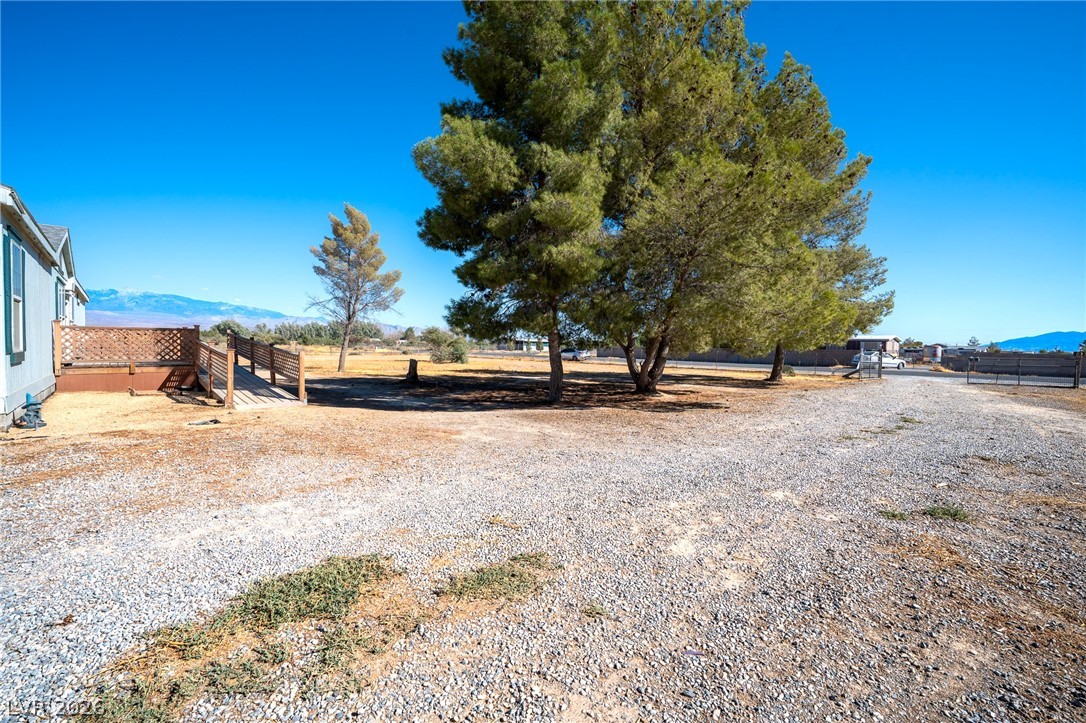 2520 West Simkins Road Property Photo 6