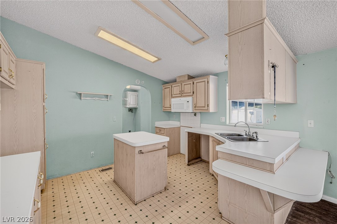 2520 West Simkins Road Property Photo 16