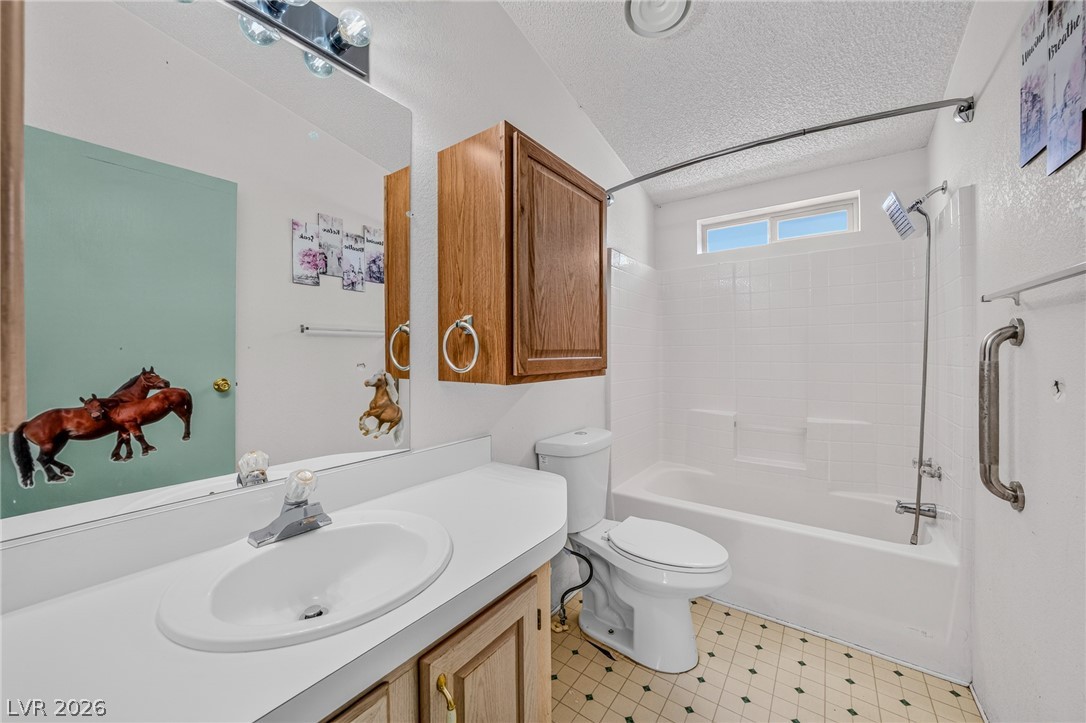 2520 West Simkins Road Property Photo 27