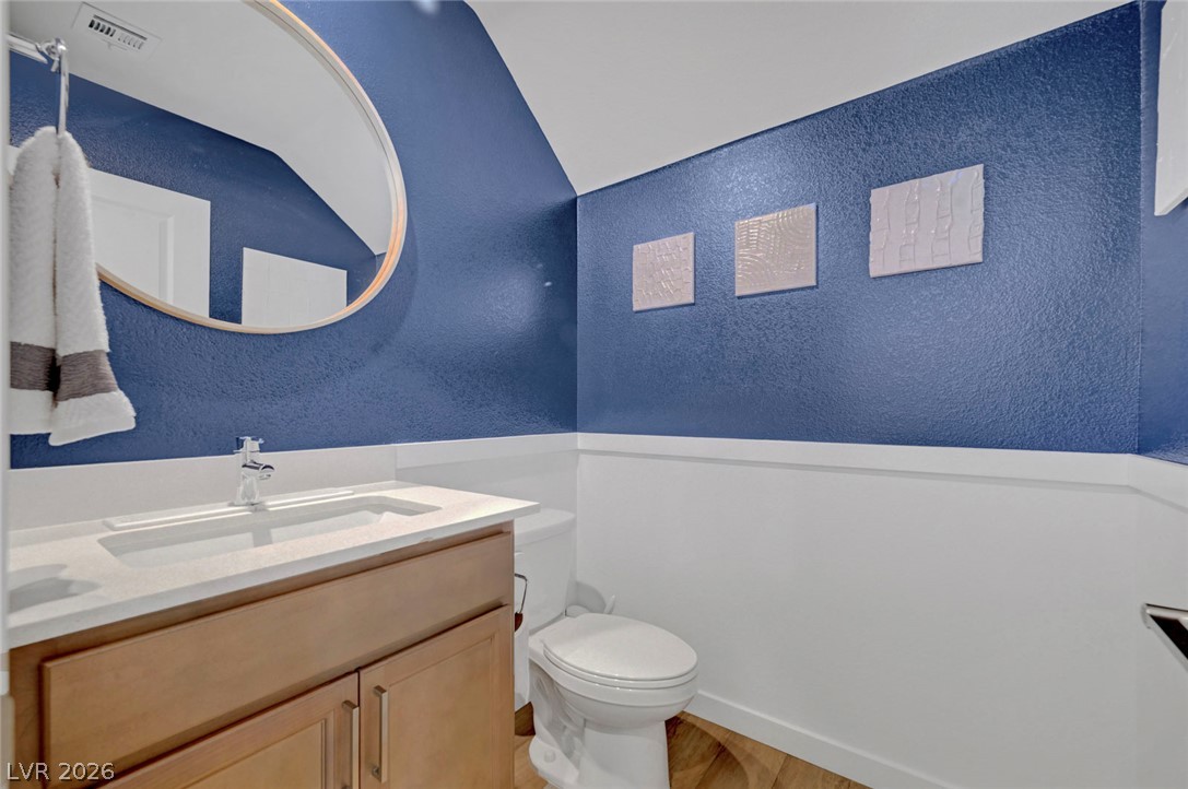 2671 Kindswood Street Property Photo 13