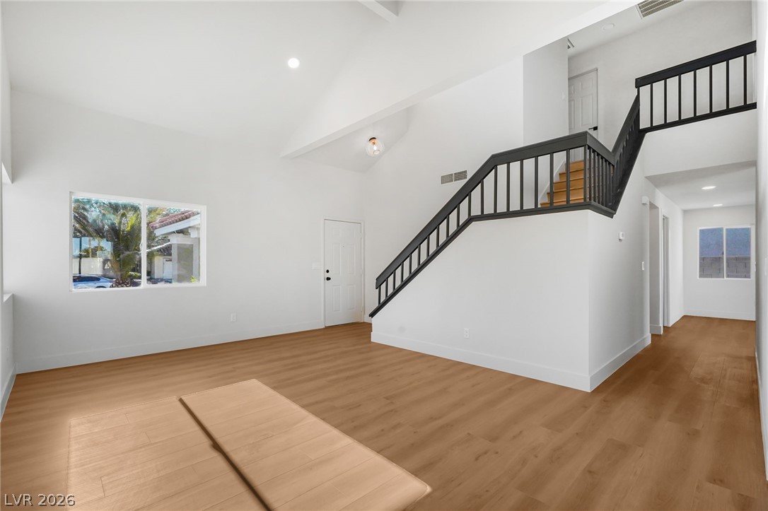 342 Clayton Street Property Photo 10