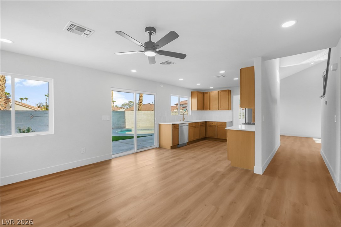 342 Clayton Street Property Photo 17
