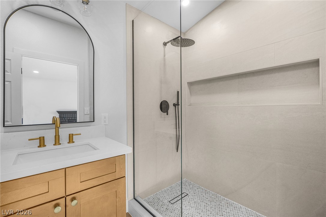 342 Clayton Street Property Photo 35