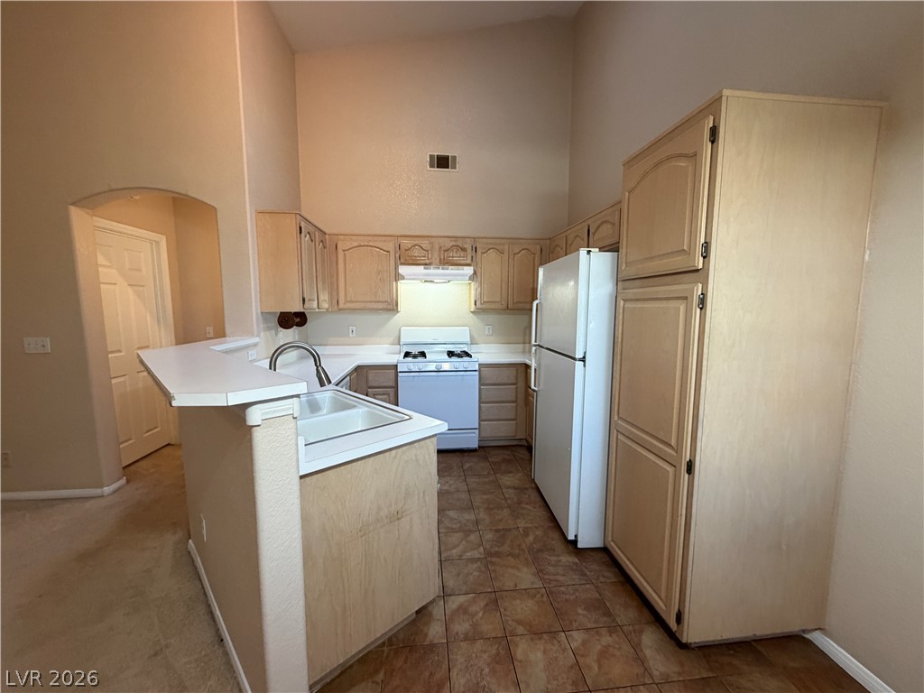 3320 South Fort Apache Road 201 Property Photo 6