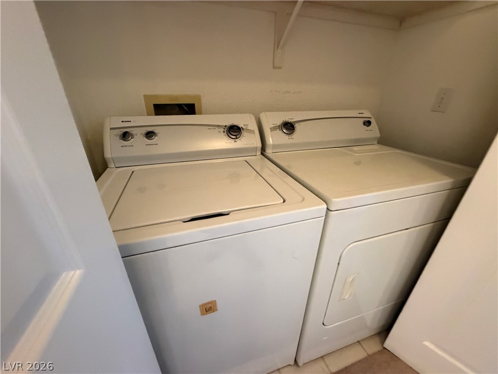 3320 South Fort Apache Road 201 Property Photo 14
