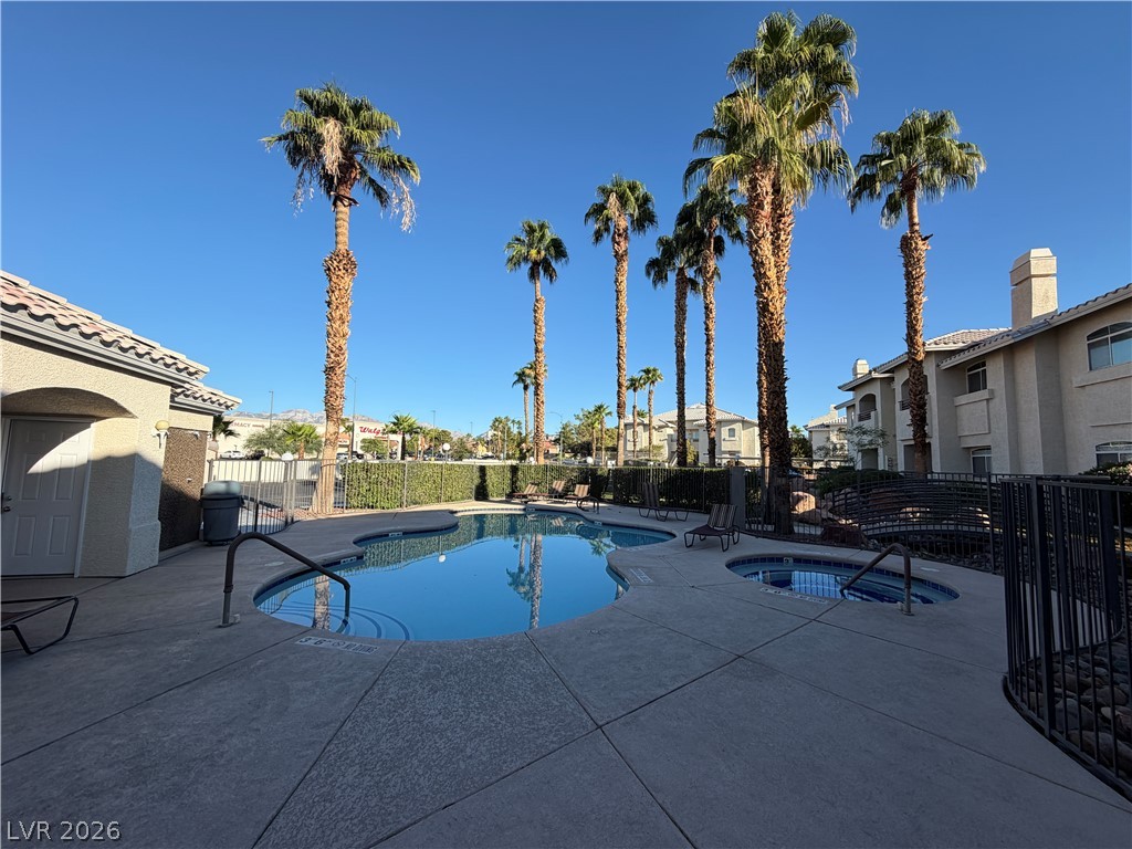 3320 South Fort Apache Road 201 Property Photo 19