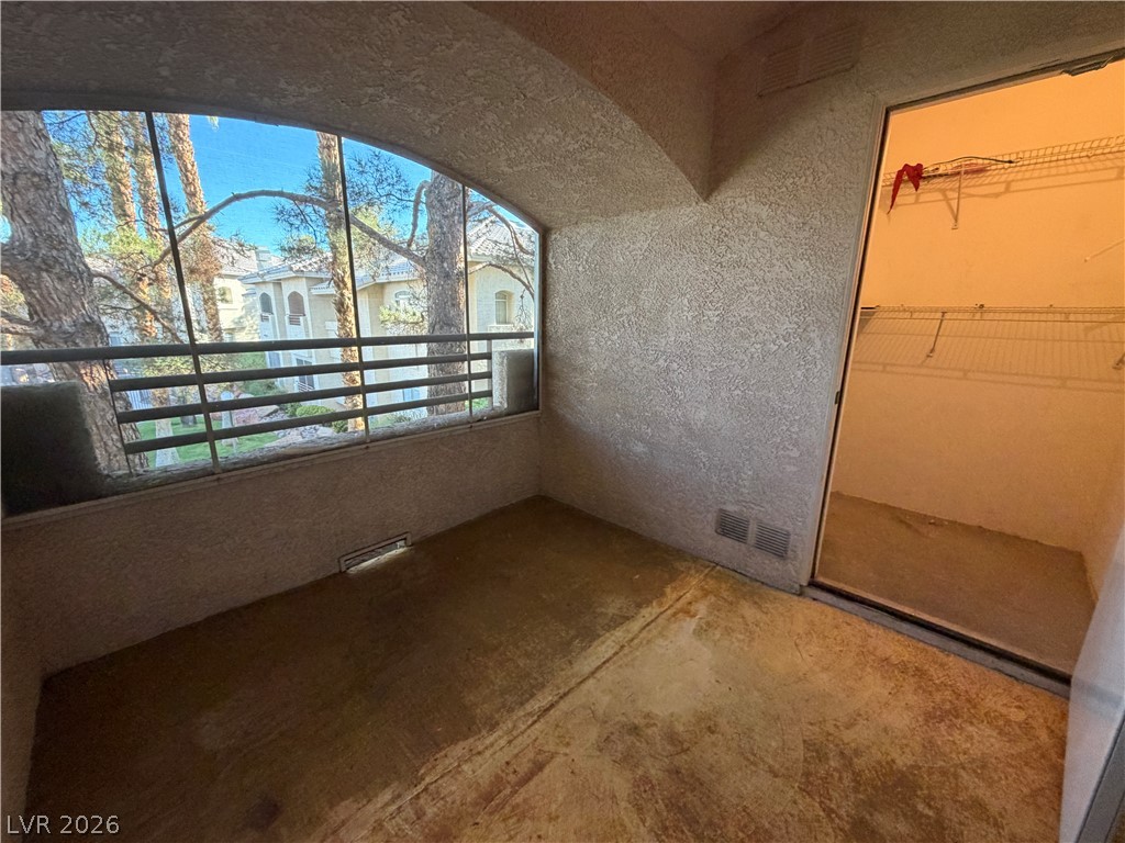 3320 South Fort Apache Road 201 Property Photo 21