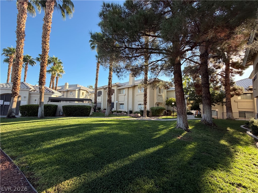 3320 South Fort Apache Road 201 Property Photo 22