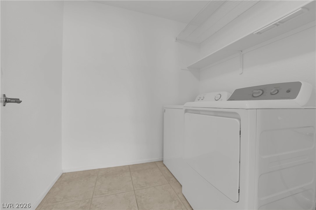 9050 West Warm Springs Road 1069 Property Photo 15