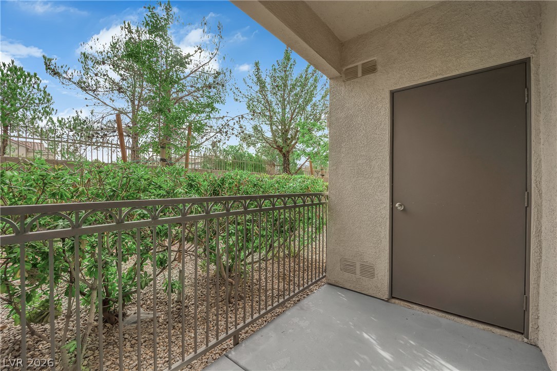 9050 West Warm Springs Road 1069 Property Photo 20