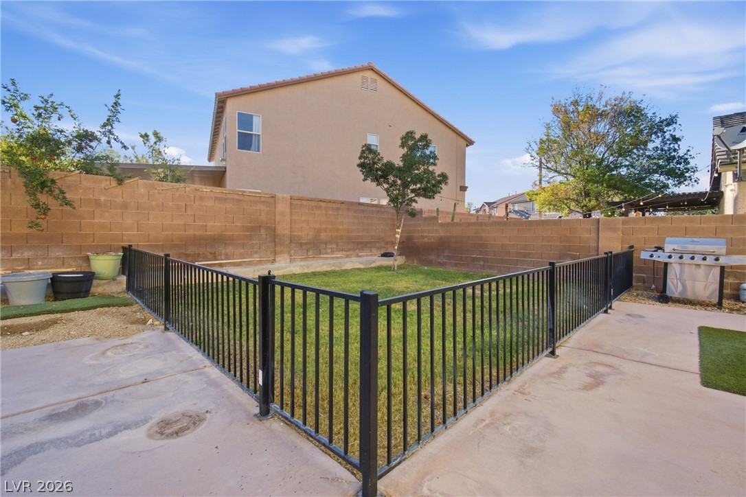 7809 Bear Tooth Cave Court Property Photo 79