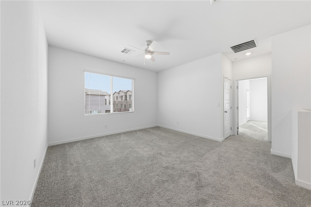 1531 Layla Crossing Avenue Property Photo 20