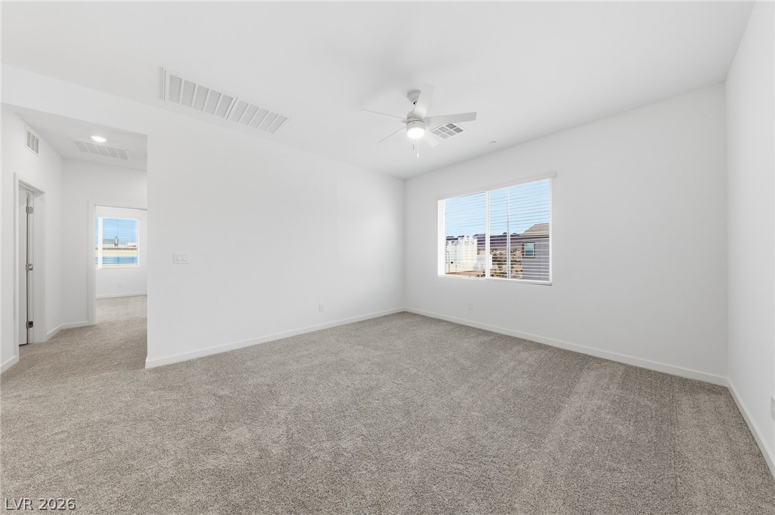 1531 Layla Crossing Avenue Property Photo 21