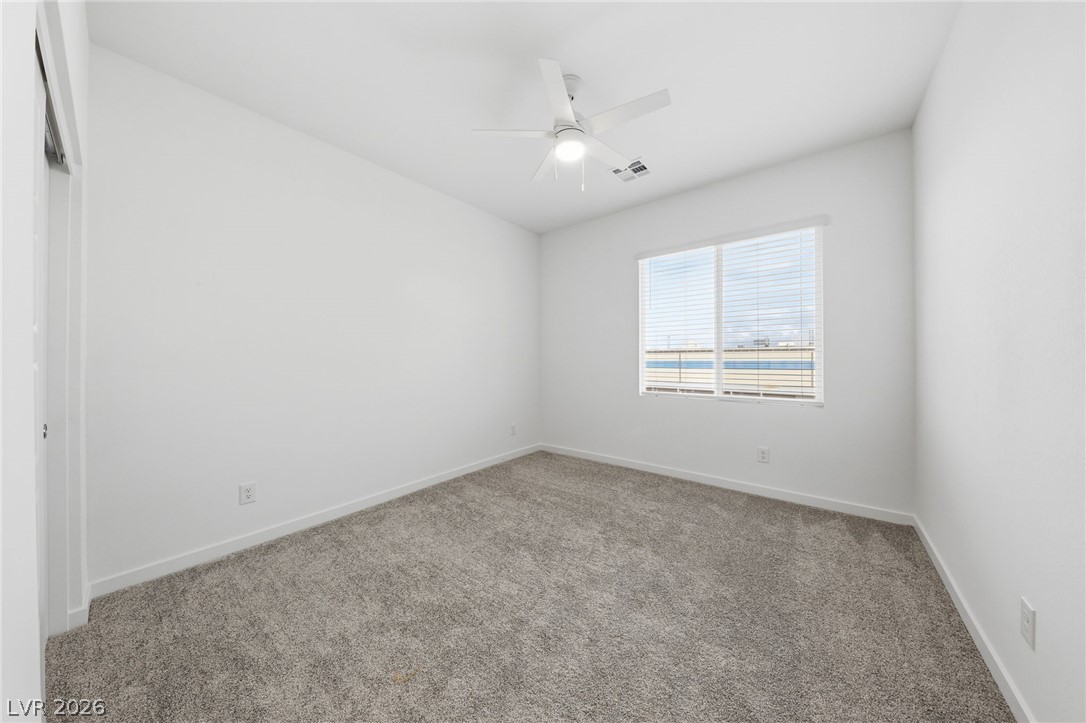 1531 Layla Crossing Avenue Property Photo 30
