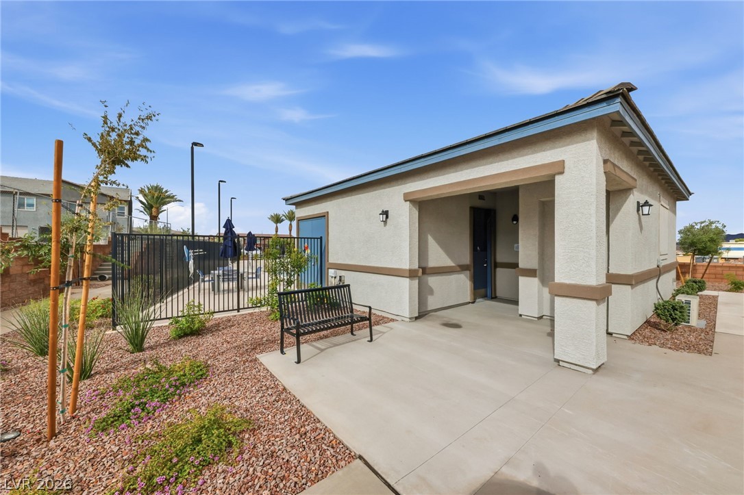 1531 Layla Crossing Avenue Property Photo 40