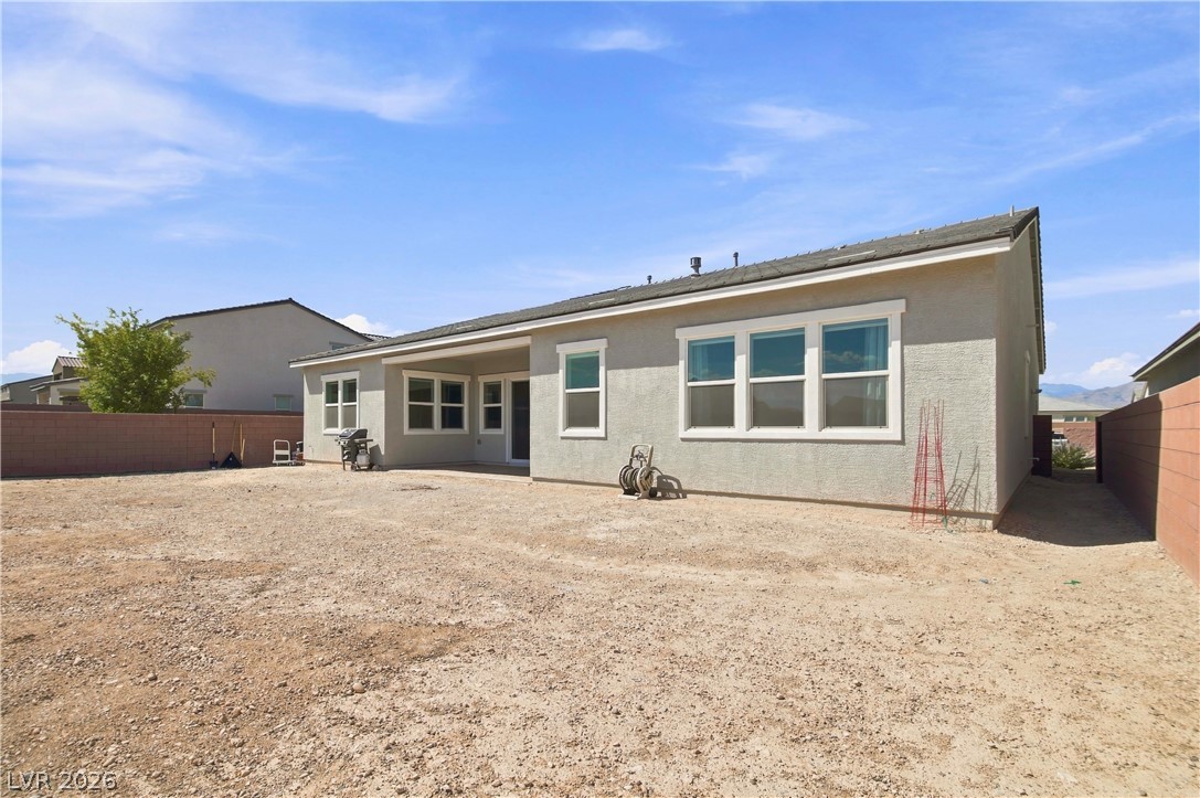 5745 North Golden Chase Court Property Photo 34
