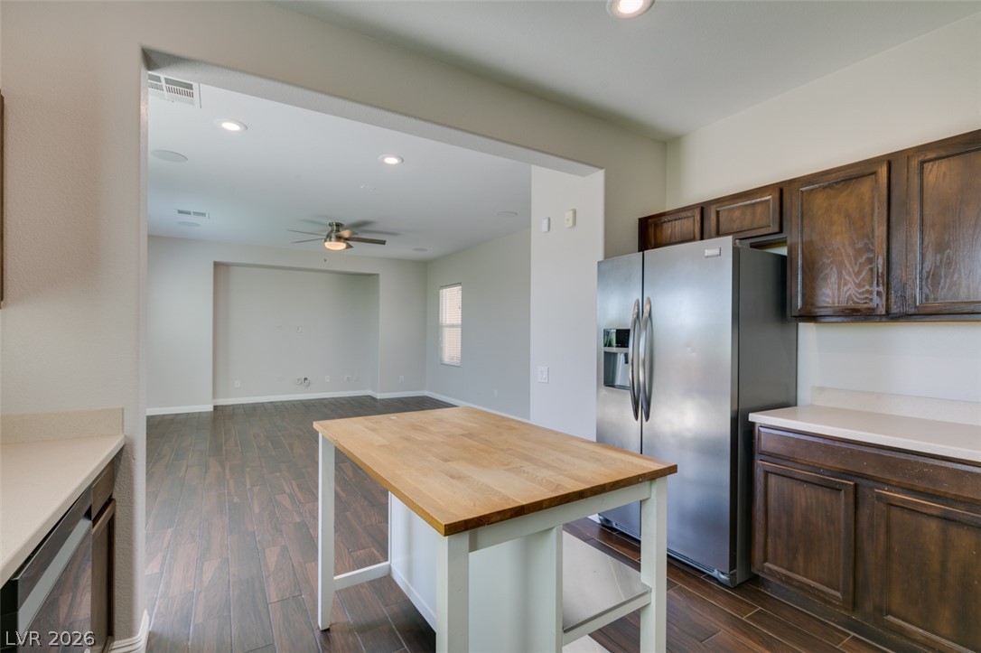 718 Sand Primrose Street Property Photo 20