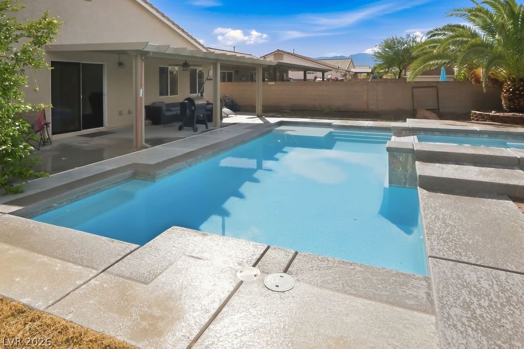 7916 Canyons Park Avenue Property Photo 1