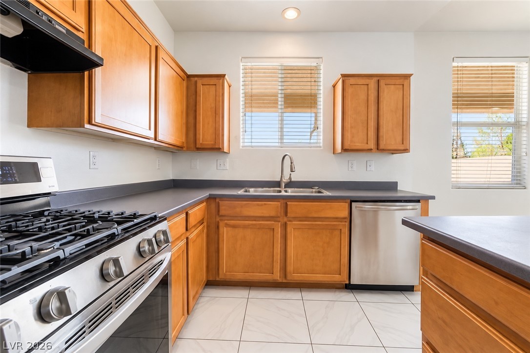 5317 Caprock Canyon Avenue Property Photo 10