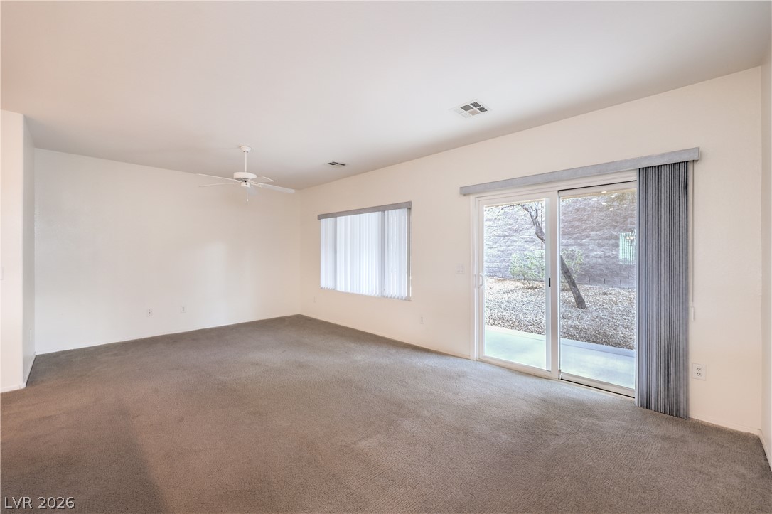 2126 Oliver Springs Street Property Photo 8