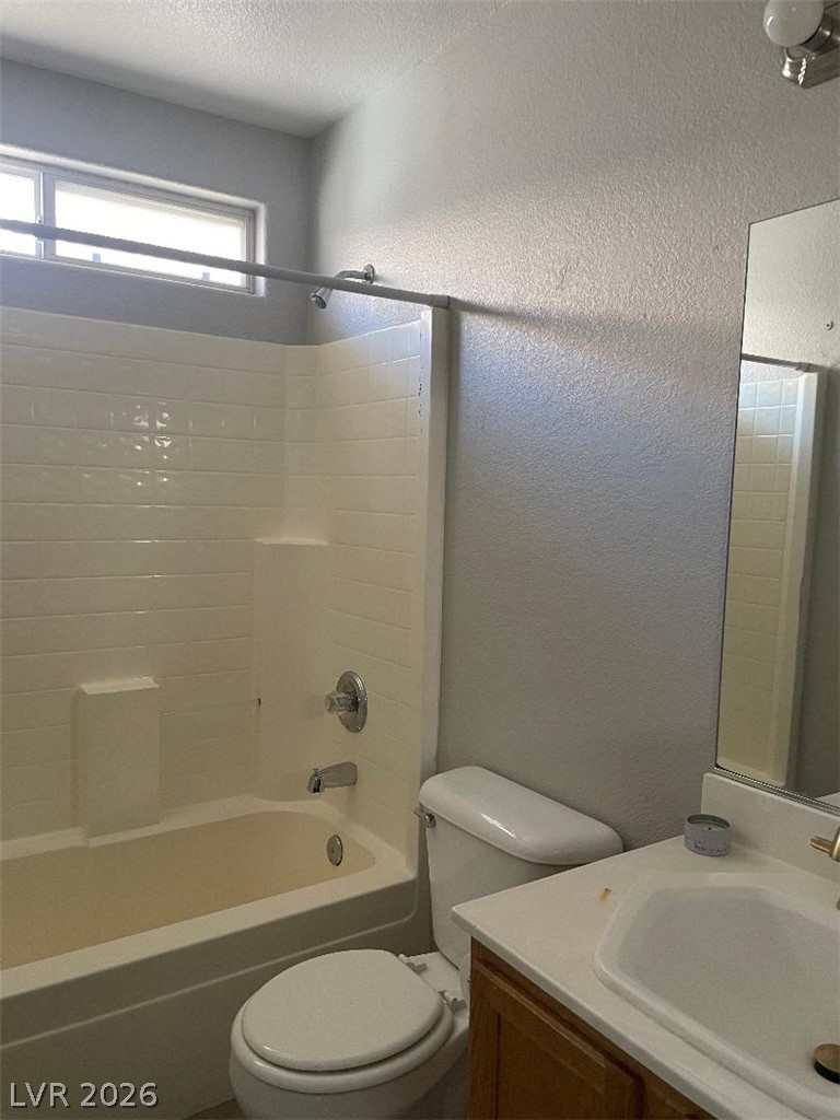 3025 Sunrise Bay Avenue Property Photo 13