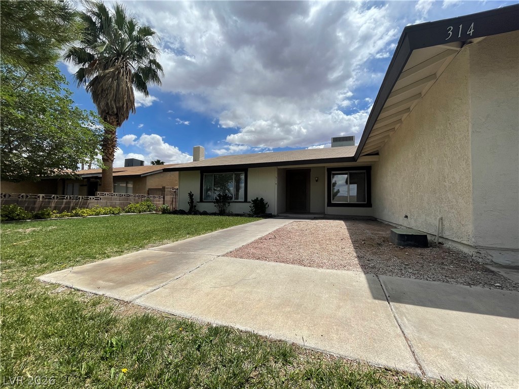 314 Tamarack Drive Property Photo 2
