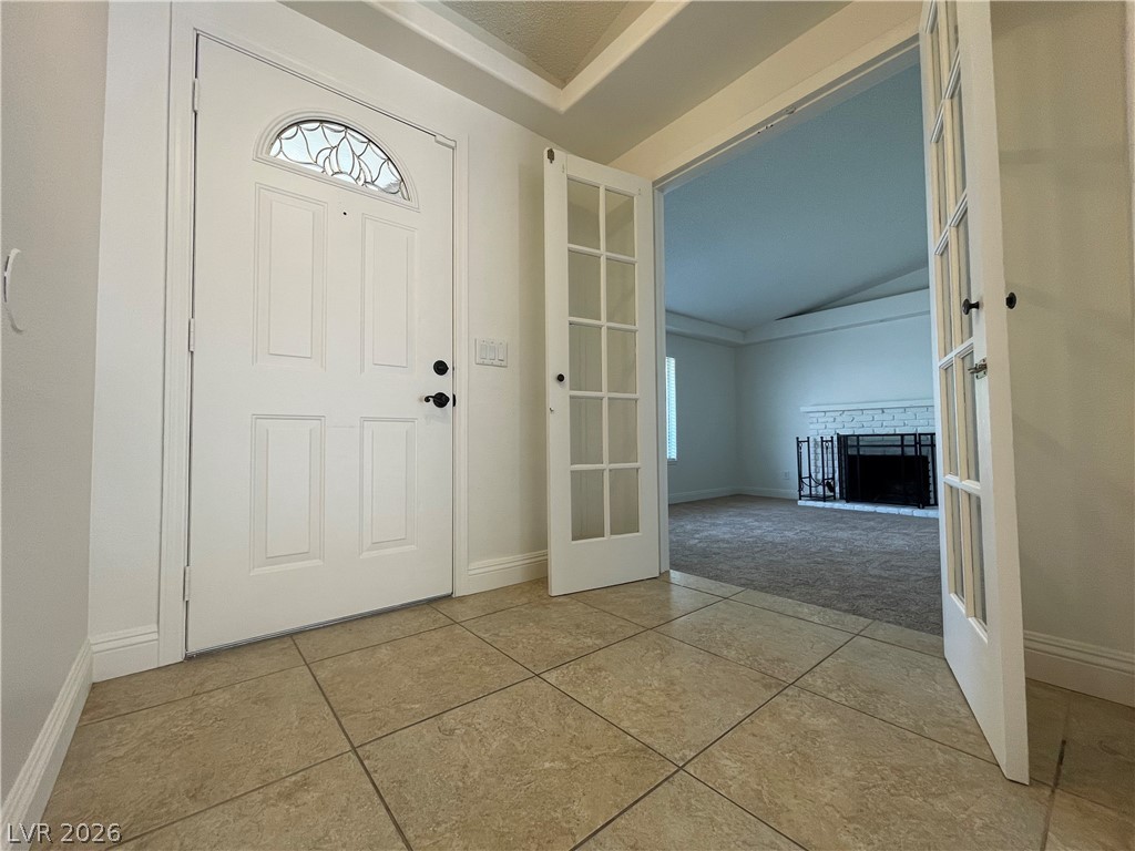 314 Tamarack Drive Property Photo 3