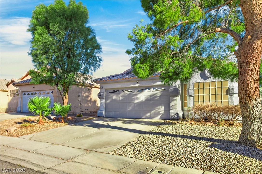 1528 Gaber Court Property Photo 3