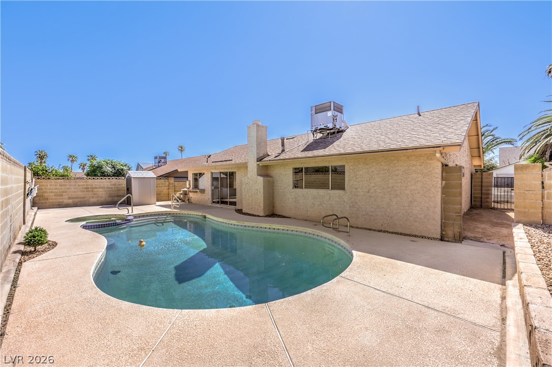 4506 Palencia Avenue Property Photo 24