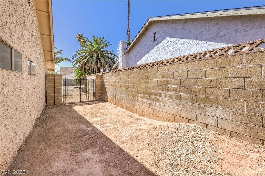 4506 Palencia Avenue Property Photo 26