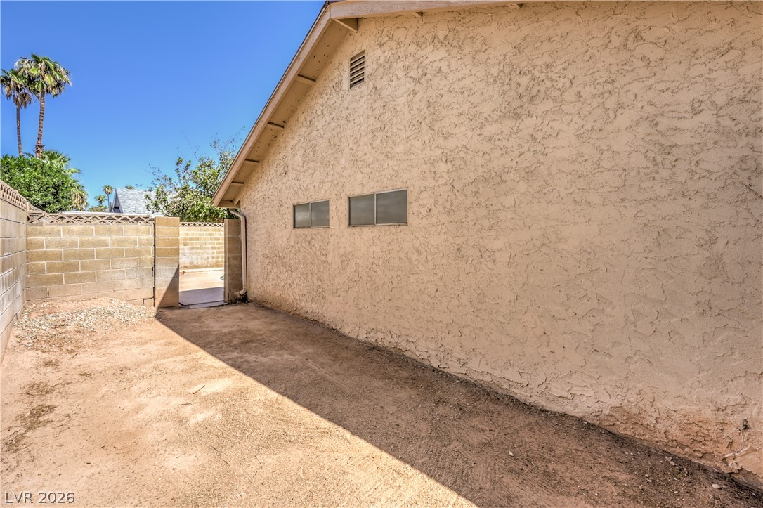 4506 Palencia Avenue Property Photo 27