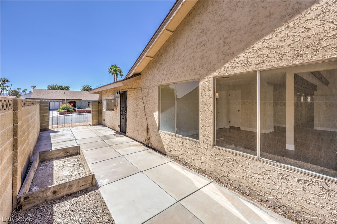 4506 Palencia Avenue Property Photo 28
