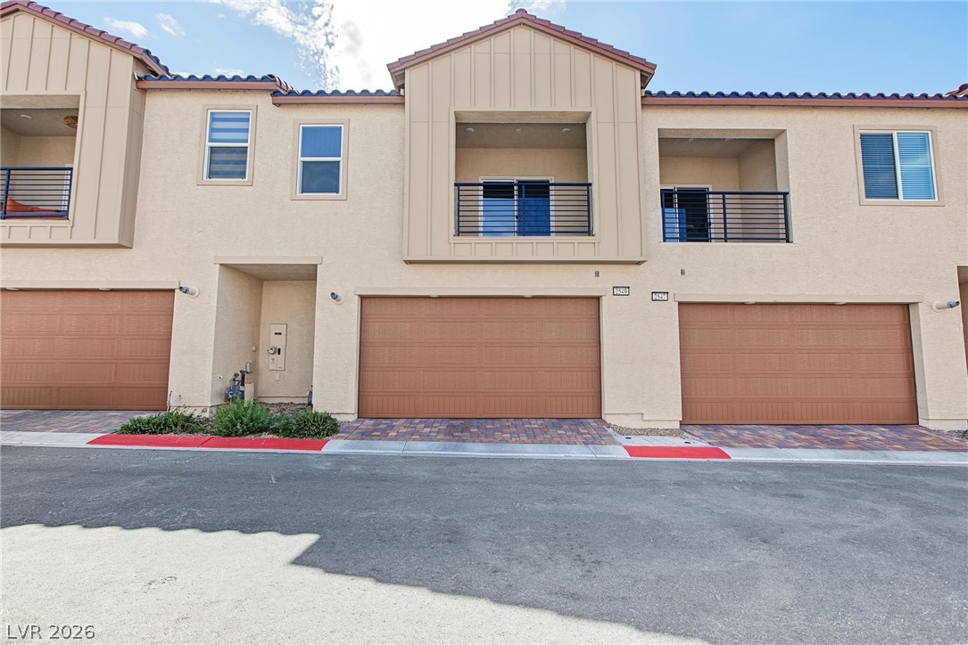 2549 Venetia Pointe Street Property Photo 1